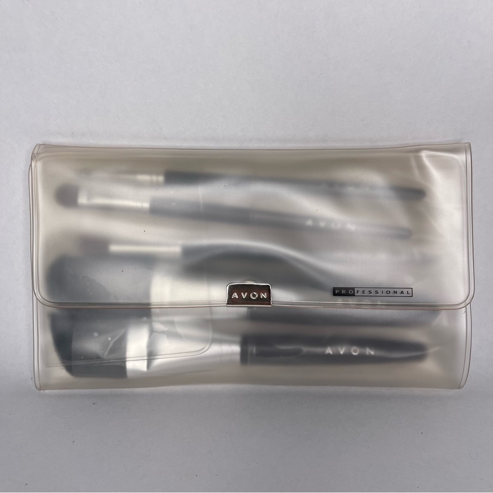Set of‎ new vintage 80s Avon Professionals makeup brushes
